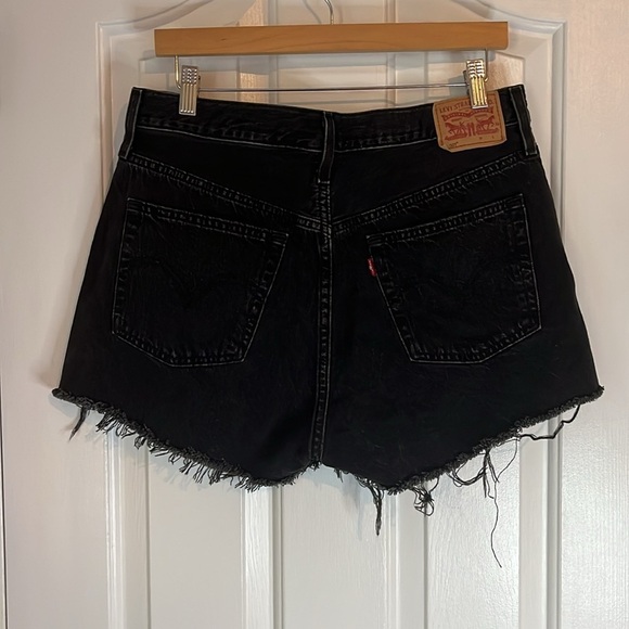 Levis | 501 Original Fit High Rise Wash Black Denim Shorts Size 32/14 Plus Size - Picture 7 of 11
